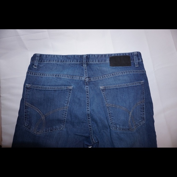 Calvin Klein Slim Strait Jeans - Picture 6 of 6